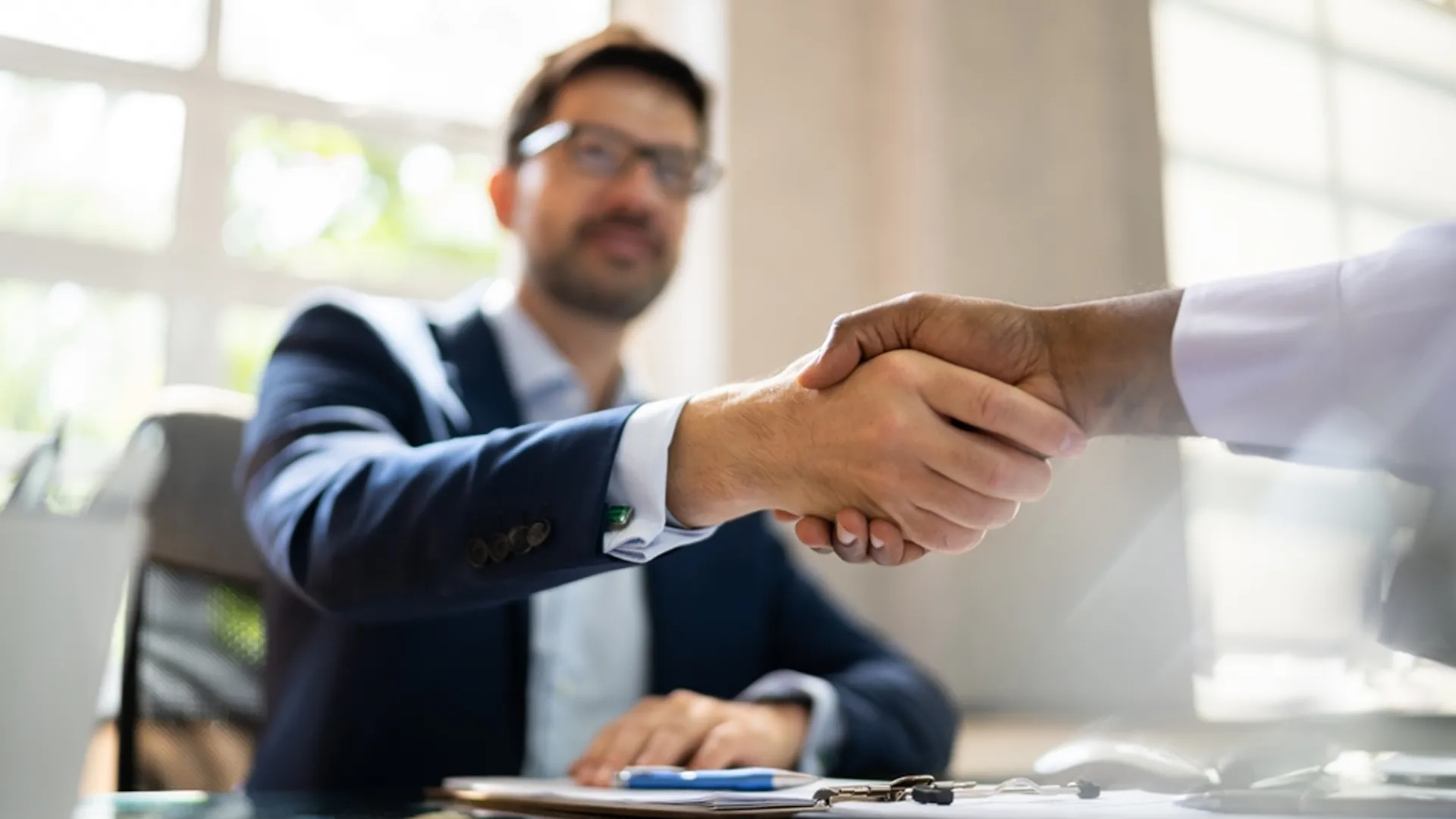 Online and offline therapy sessions